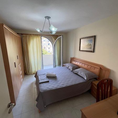 Tirana Flora Center Apartment Ngoại thất bức ảnh
