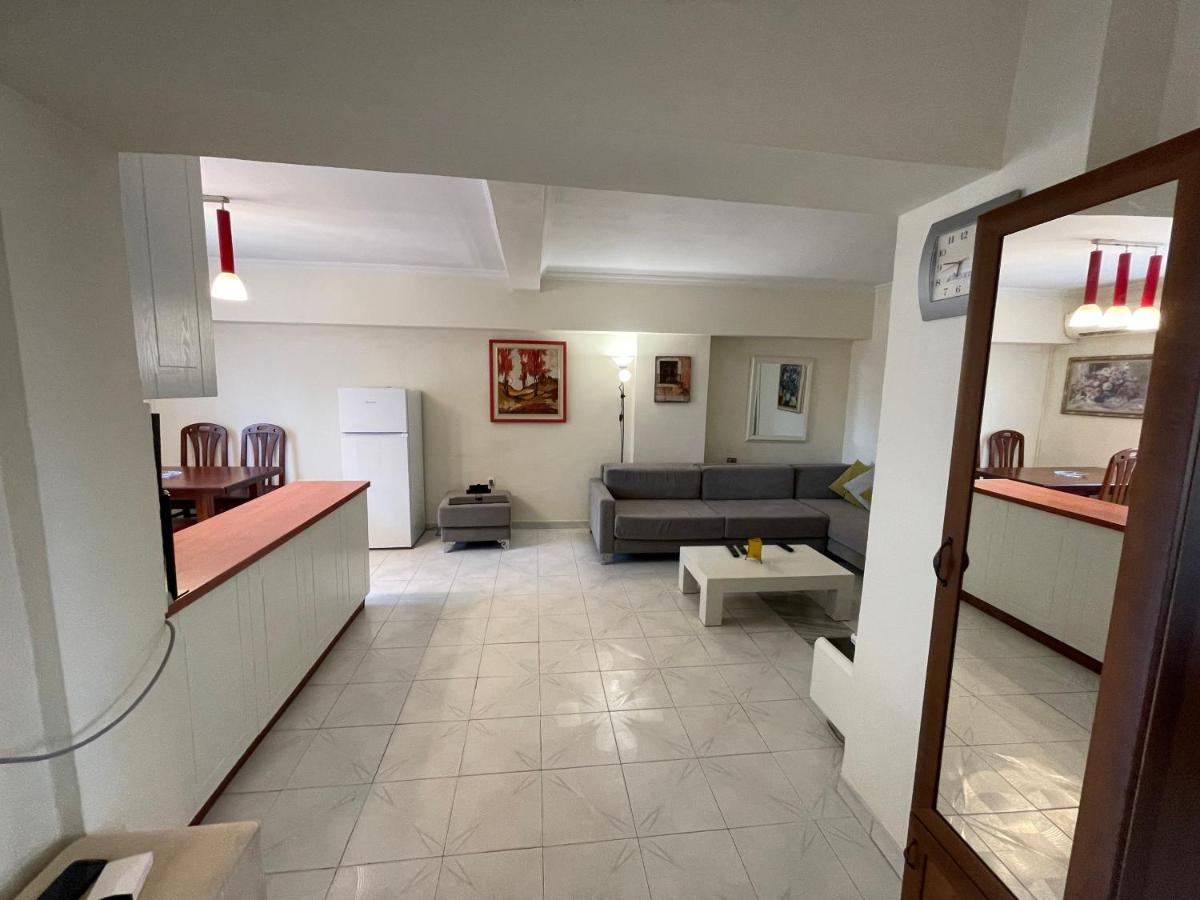 Tirana Flora Center Apartment Ngoại thất bức ảnh